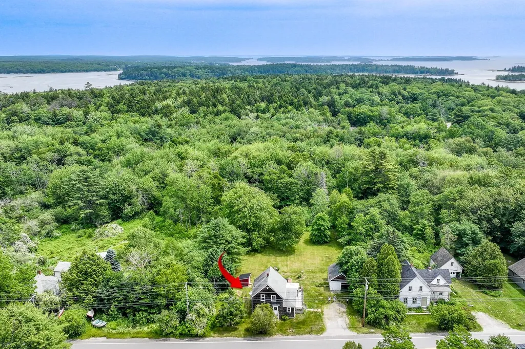 199 River Road Saint George ME 04860