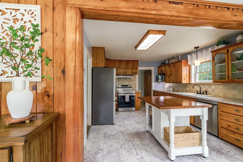 199 River Road Saint George ME 04860