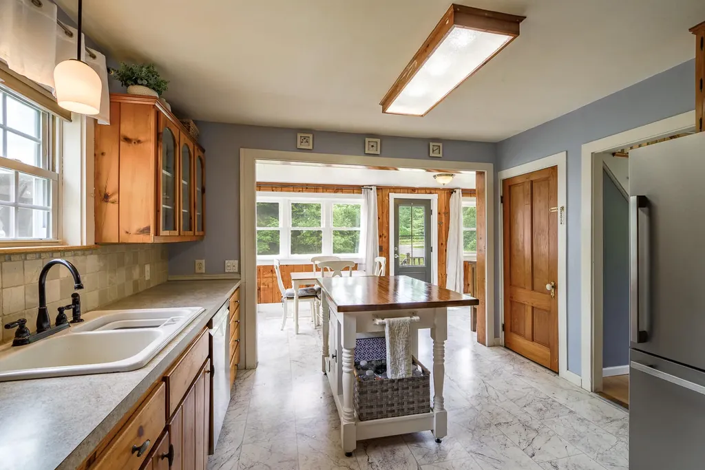 199 River Road Saint George ME 04860