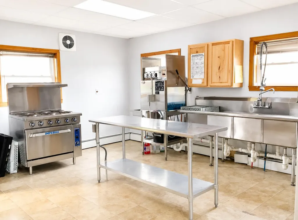 33 Davis Street Presque Isle ME 04769