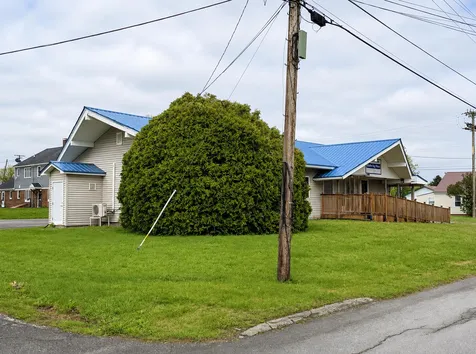33 Davis Street Presque Isle ME 04769