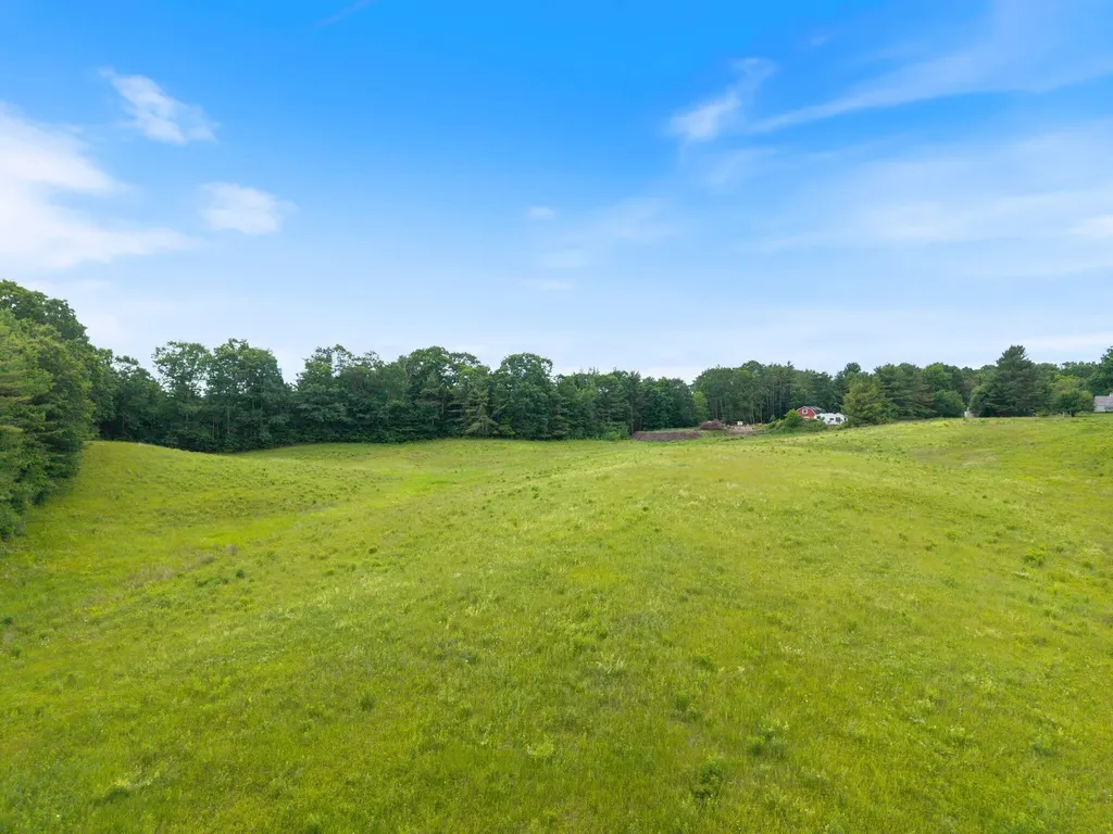 25,28,29 Wildlife Drive Gorham ME 04038