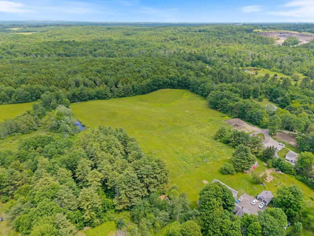 25,28,29 Wildlife Drive Gorham ME 04038