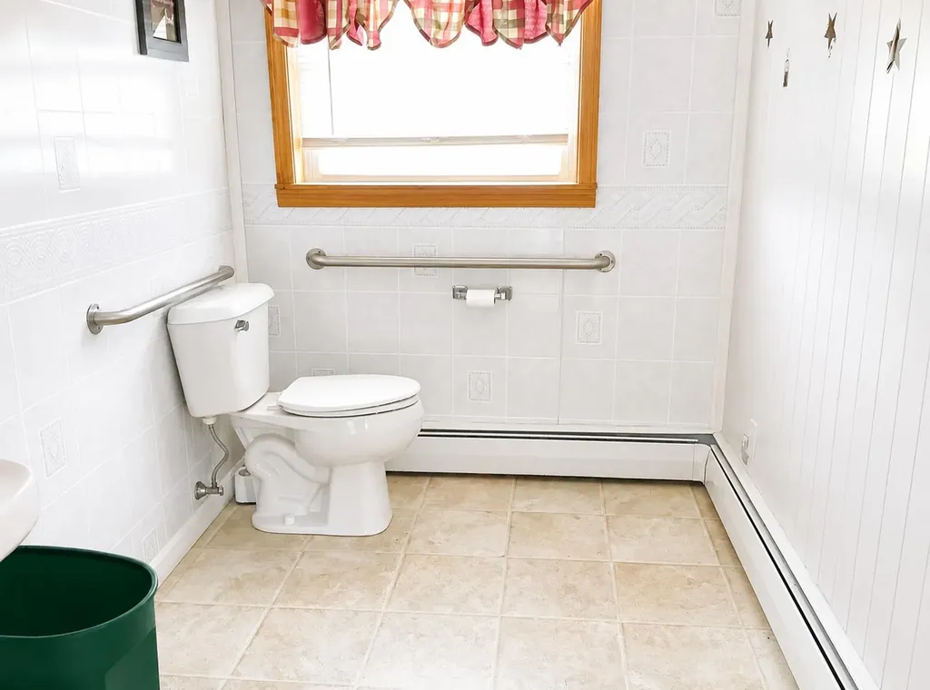 33 Davis Street Presque Isle ME 04769