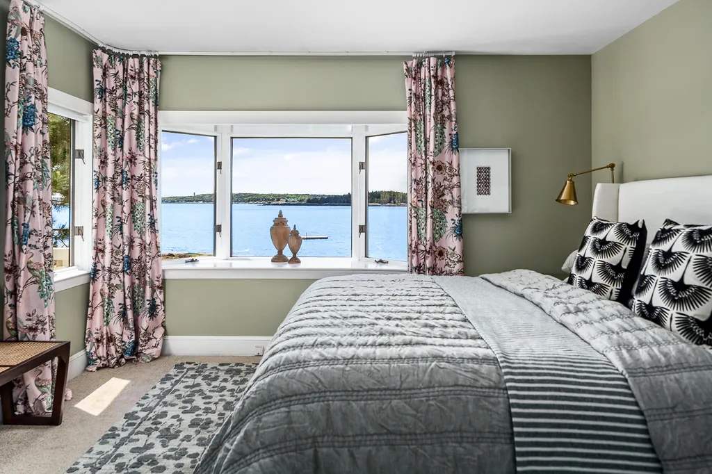 97 Pemaquid Trail Bristol ME 04554