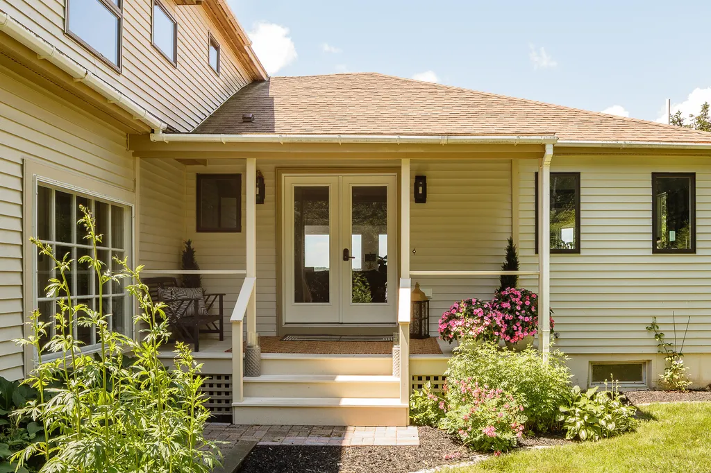 97 Pemaquid Trail Bristol ME 04554