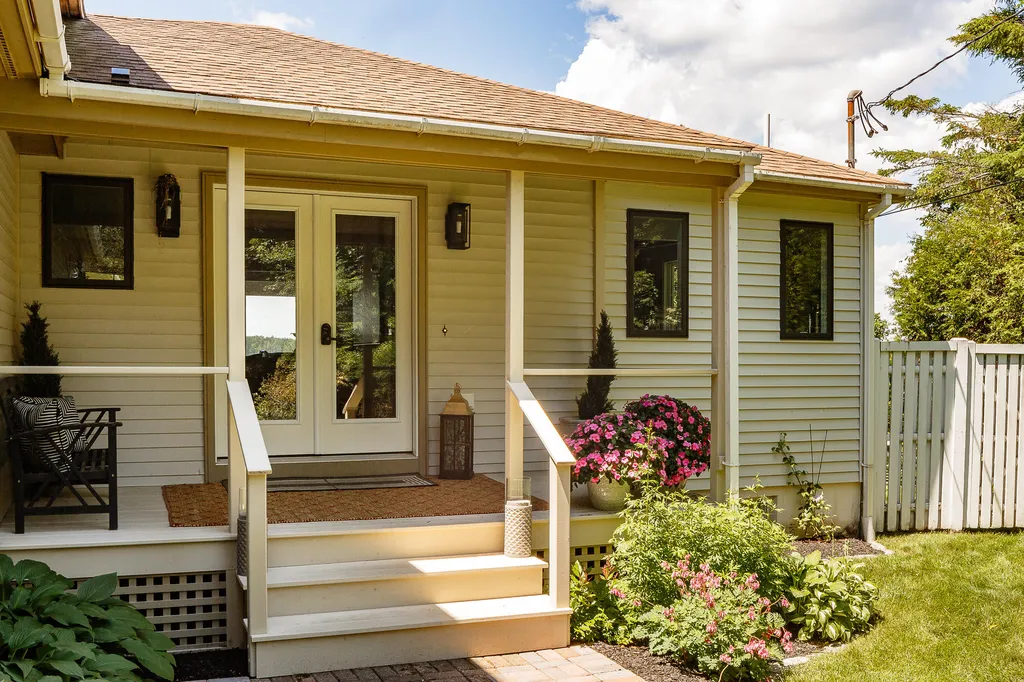 97 Pemaquid Trail Bristol ME 04554