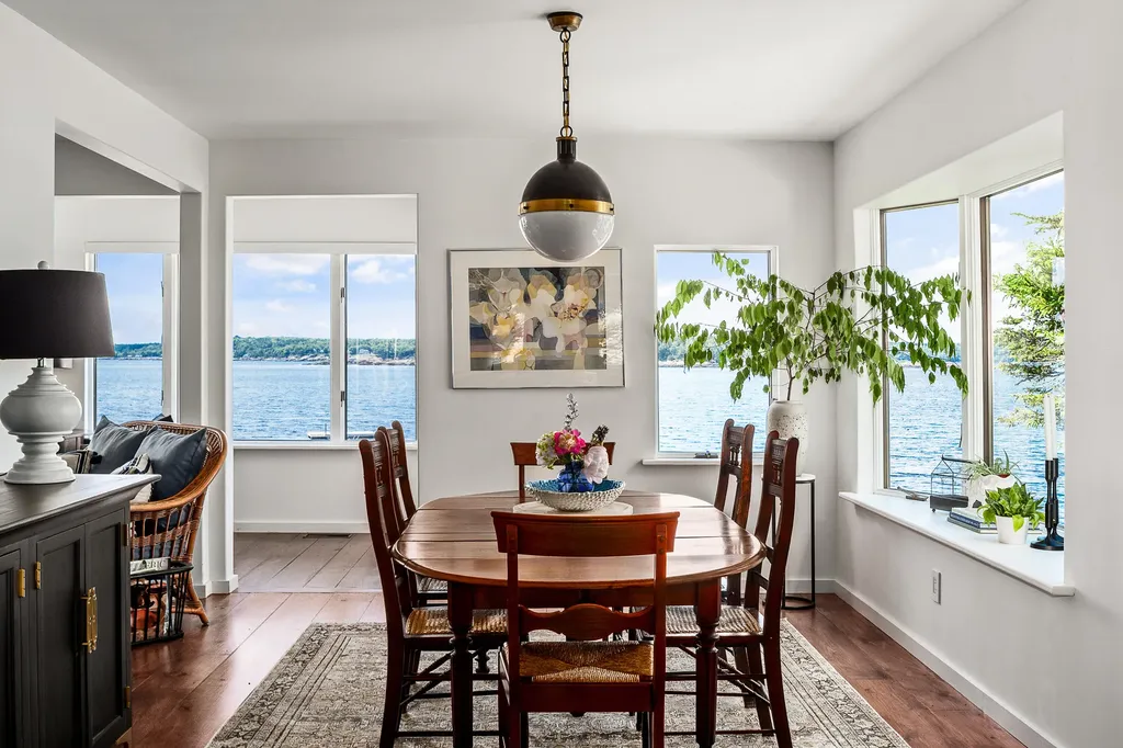 97 Pemaquid Trail Bristol ME 04554