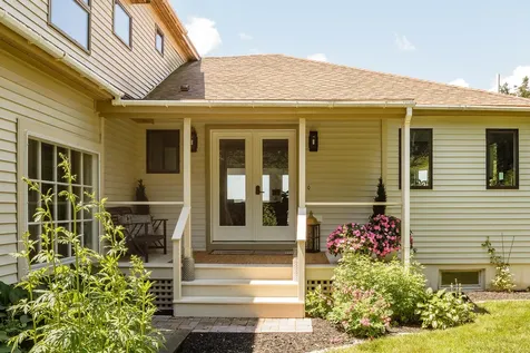 97 Pemaquid Trail Bristol ME 04554
