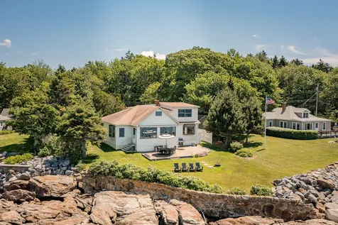 97 Pemaquid Trail Bristol ME 04554