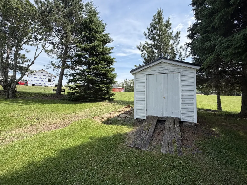 415 Us Route 1 Frenchville ME 04745