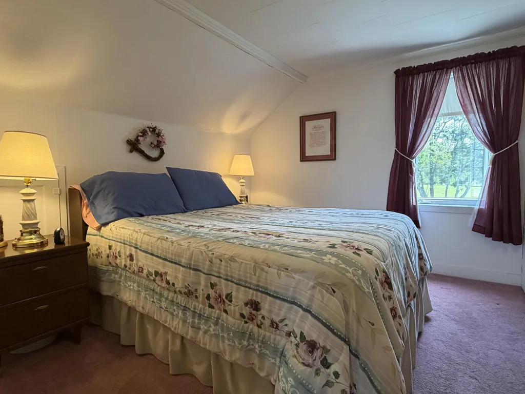 415 Us Route 1 Frenchville ME 04745