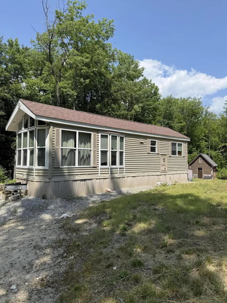 188 Norway Road Waterford ME 04088