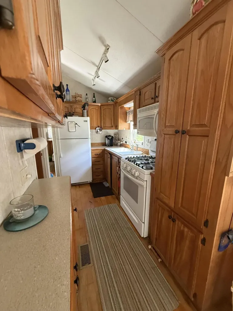 188 Norway Road Waterford ME 04088