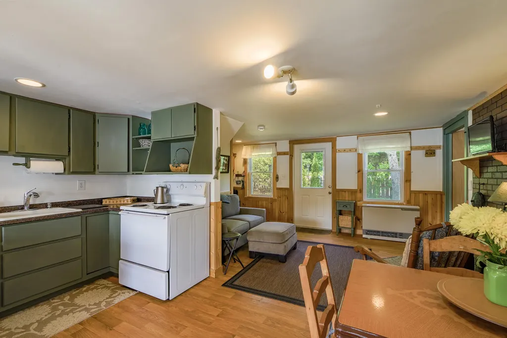 370 Belfast Augusta Road Liberty ME 04949