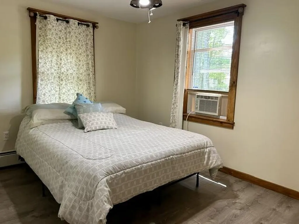 17 Peaceful Lane Sanford ME 04073