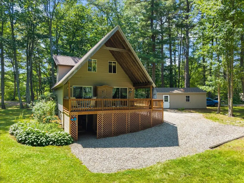 17 Peaceful Lane Sanford ME 04073