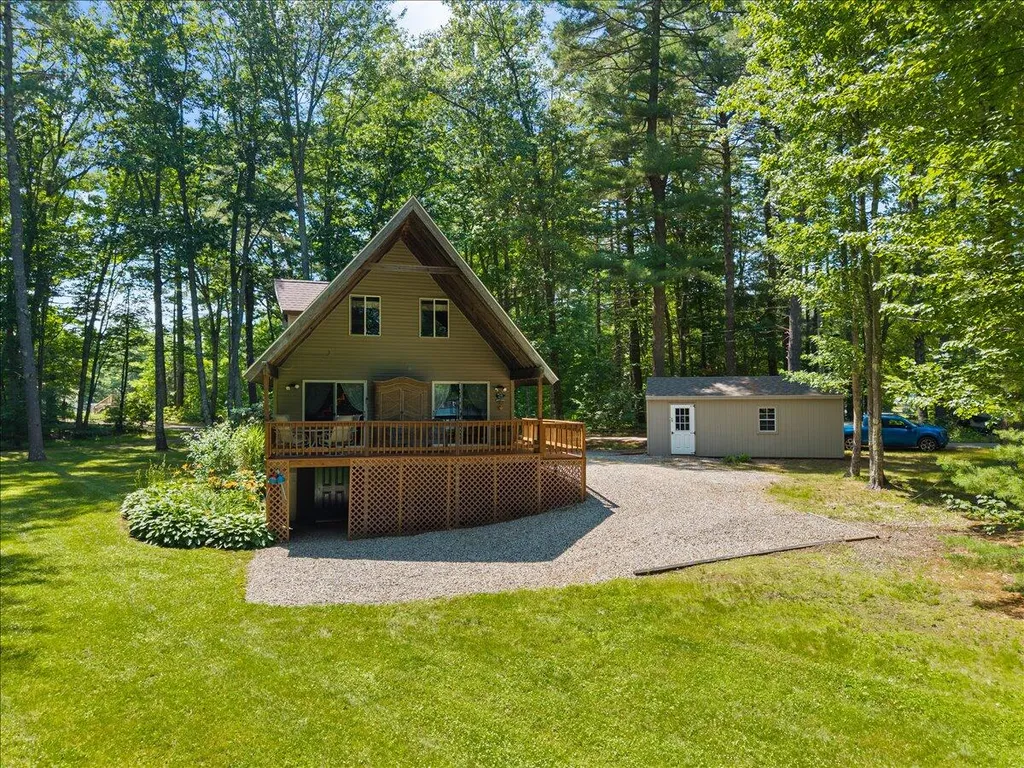 17 Peaceful Lane Sanford ME 04073