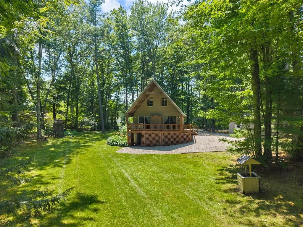 17 Peaceful Lane Sanford ME 04073