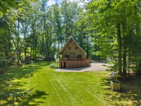 17 Peaceful Lane Sanford ME 04073