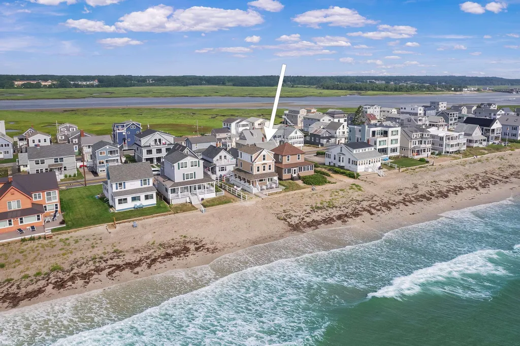 225 Atlantic Avenue Wells ME 04090