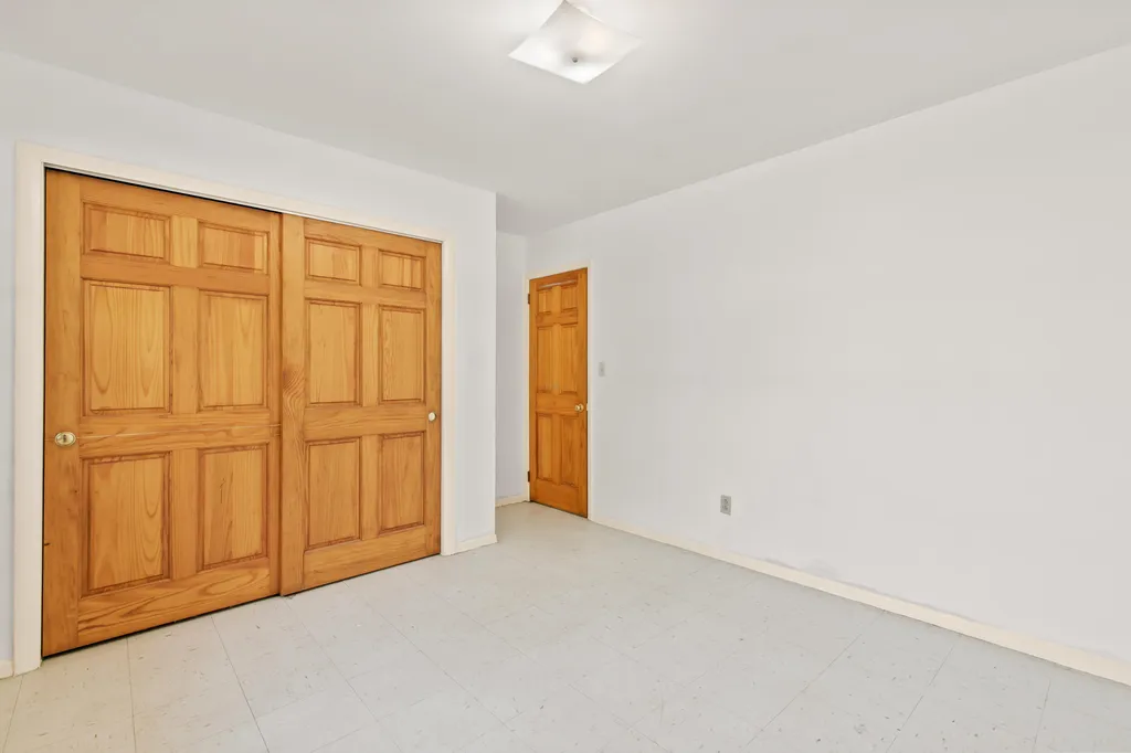 236 Congress Circle Topsham ME 04086
