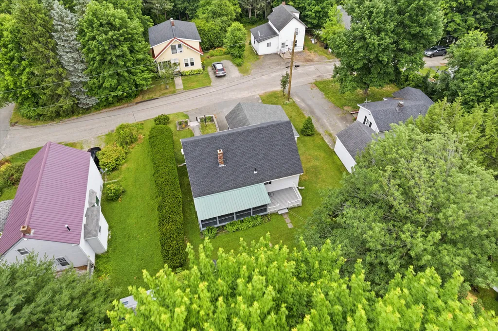 4 George Street Augusta ME 04330