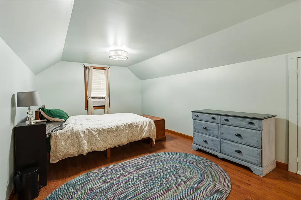 4 George Street Augusta ME 04330