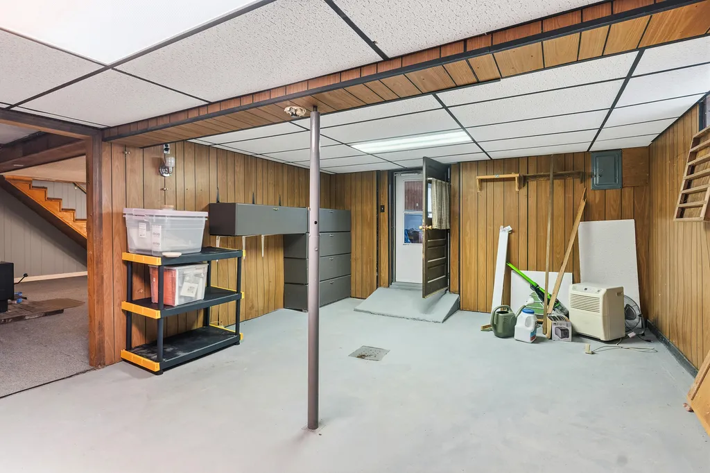 4 George Street Augusta ME 04330