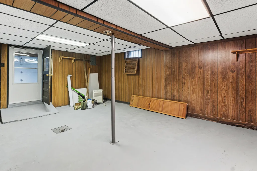 4 George Street Augusta ME 04330