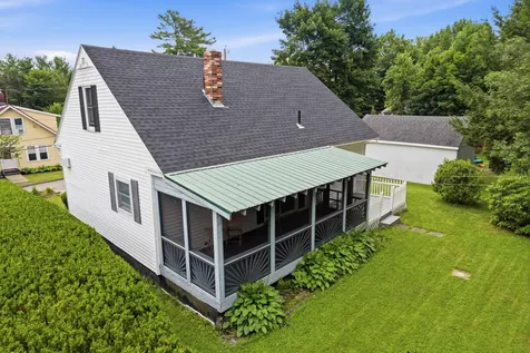 4 George Street Augusta ME 04330