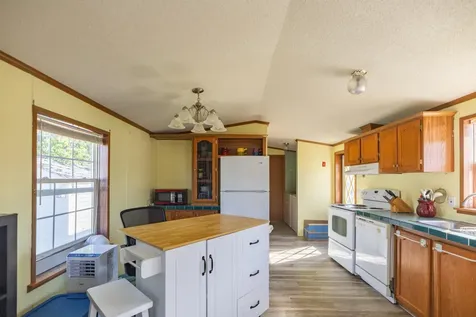 4 Mark Street Poland ME 04274