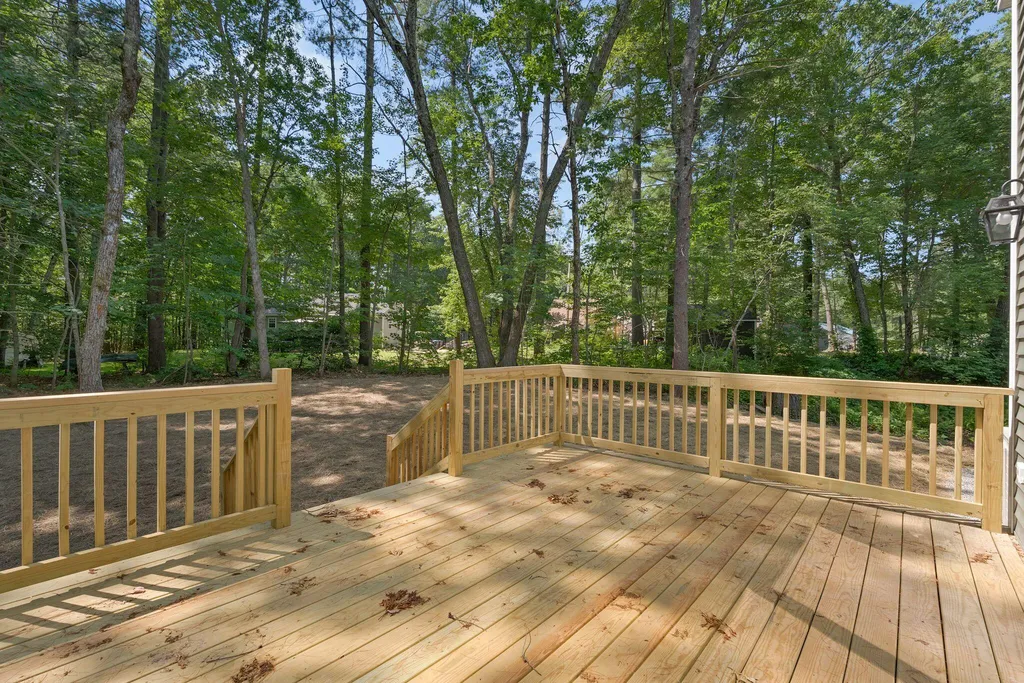 37 Shore Road Windham ME 04062