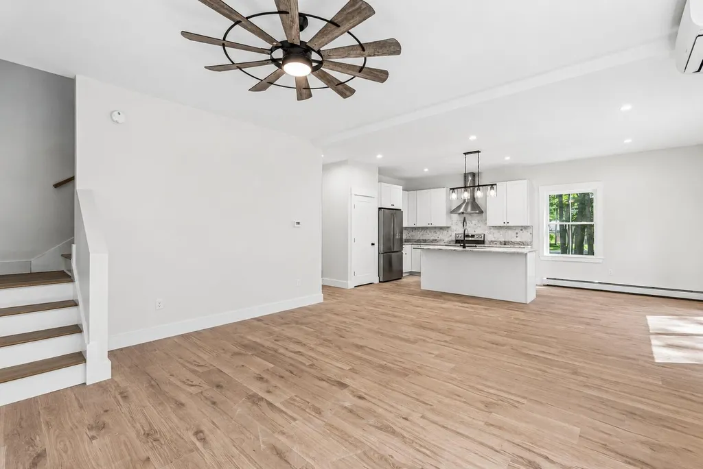 37 Shore Road Windham ME 04062