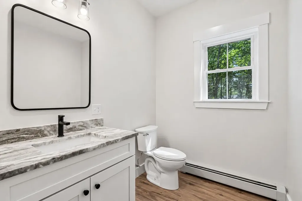 37 Shore Road Windham ME 04062