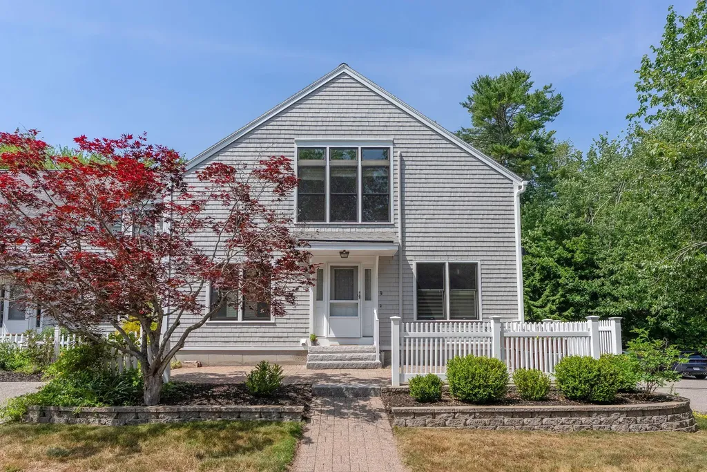 9 Benjamin Hubbard Lane Kennebunk ME 04043