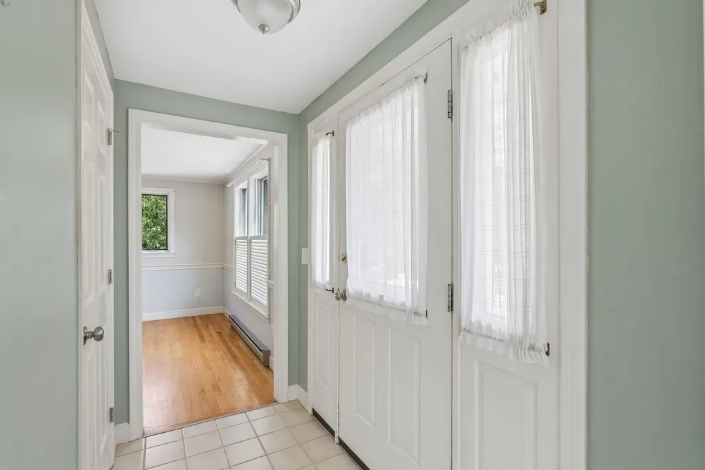 9 Benjamin Hubbard Lane Kennebunk ME 04043