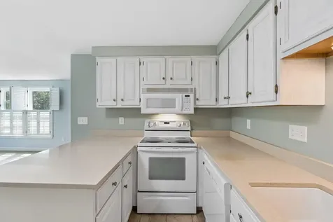 9 Benjamin Hubbard Lane Kennebunk ME 04043