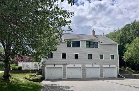 9 Benjamin Hubbard Lane Kennebunk ME 04043