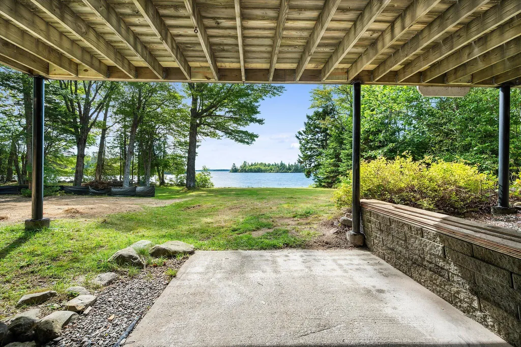 47 Chase Road Baileyville ME 04694