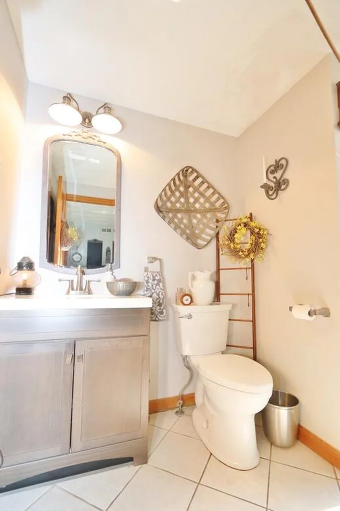 2025 Glenwood Avenue Hermon ME 04401