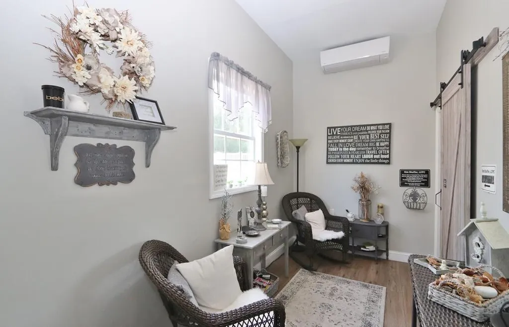 2025 Glenwood Avenue Hermon ME 04401
