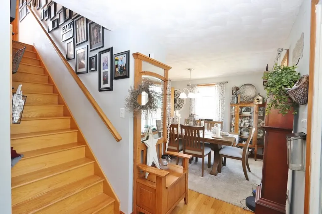 2025 Glenwood Avenue Hermon ME 04401