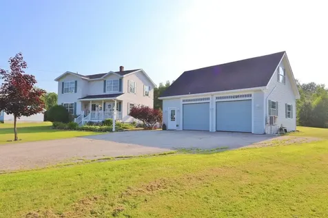 2025 Glenwood Avenue Hermon ME 04401
