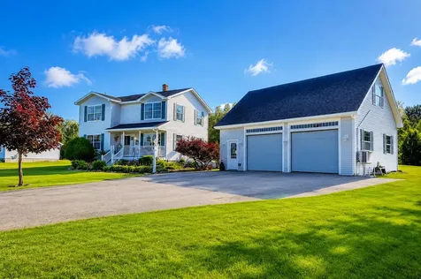 2025 Glenwood Avenue Hermon ME 04401