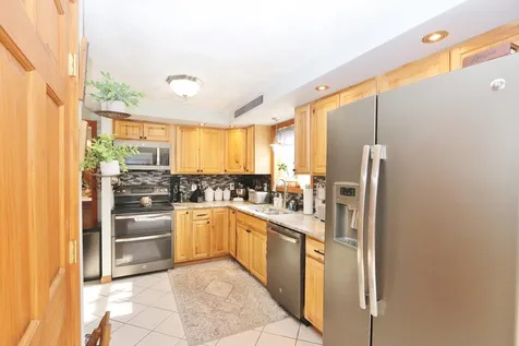 2025 Glenwood Avenue Hermon ME 04401