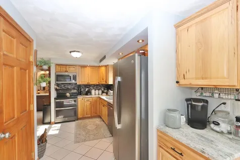 2025 Glenwood Avenue Hermon ME 04401
