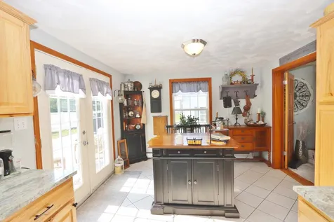 2025 Glenwood Avenue Hermon ME 04401