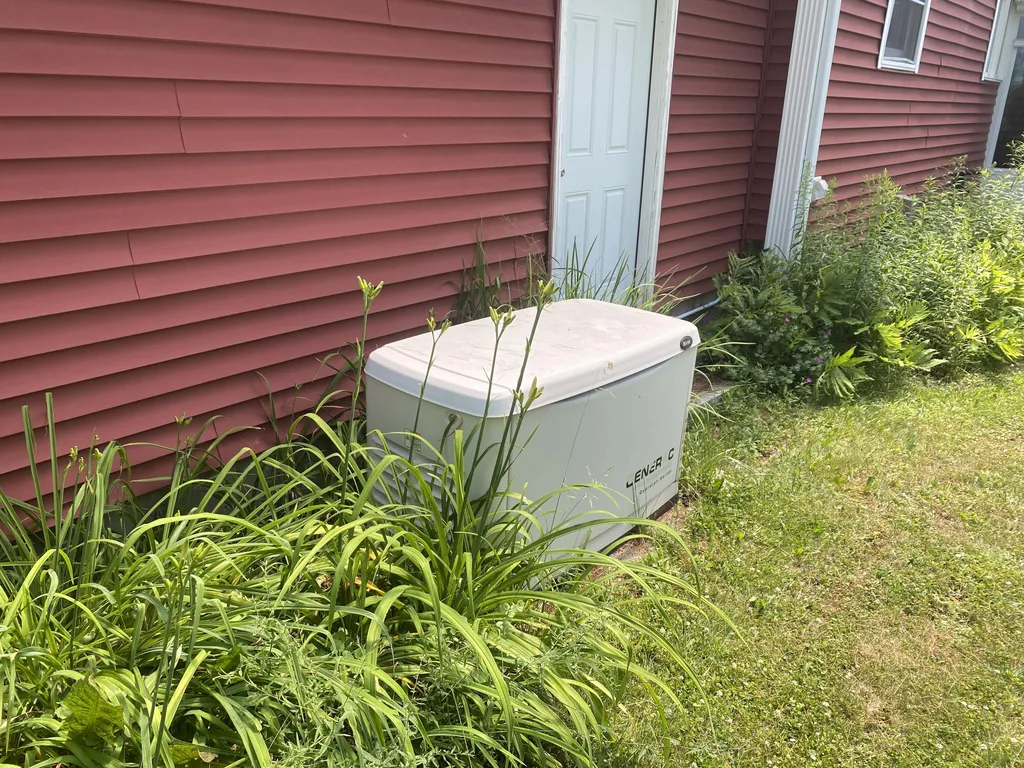 125 Yankee Avenue Bangor ME 04401