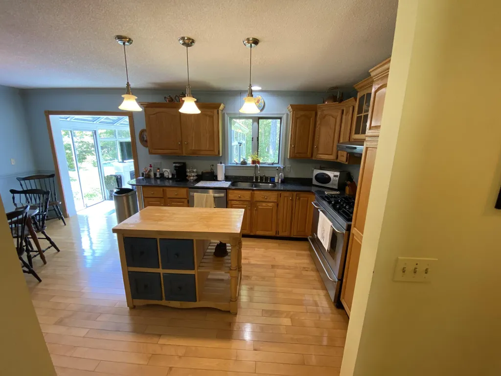 125 Yankee Avenue Bangor ME 04401
